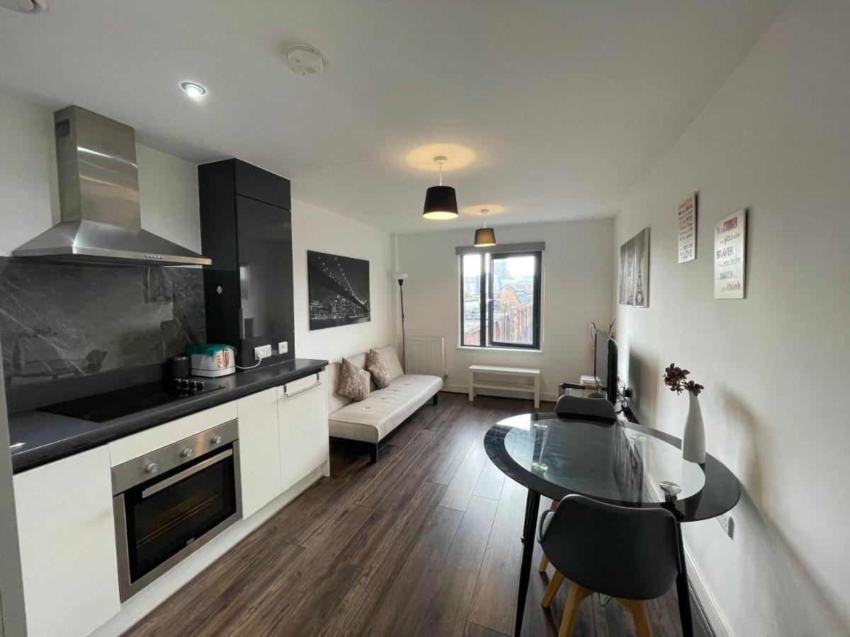 Modern Apartment Near Bullring Birmingham Kültér fotó